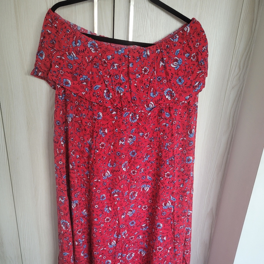 Floral Red Off-Shoulder Dress